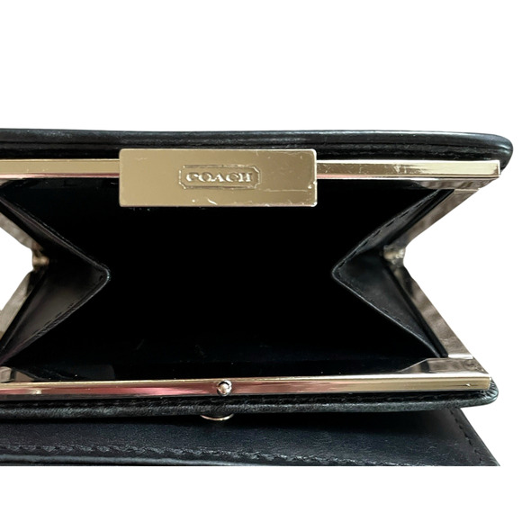 COACH Small Soft Black Leather Bi Fold Silver Coin Purse Wallet Cards Bills VTG - Picture 4 of 9